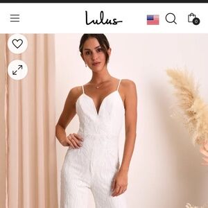 Lulu’s white sequin jumper
